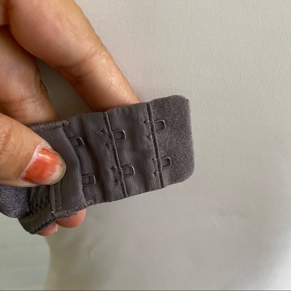 40DD Maidenform bra - Picture 9 of 10